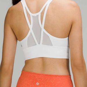 Lululemon Mesh-Back Long Line Train Bra *Medium Support, B/C Cups
White